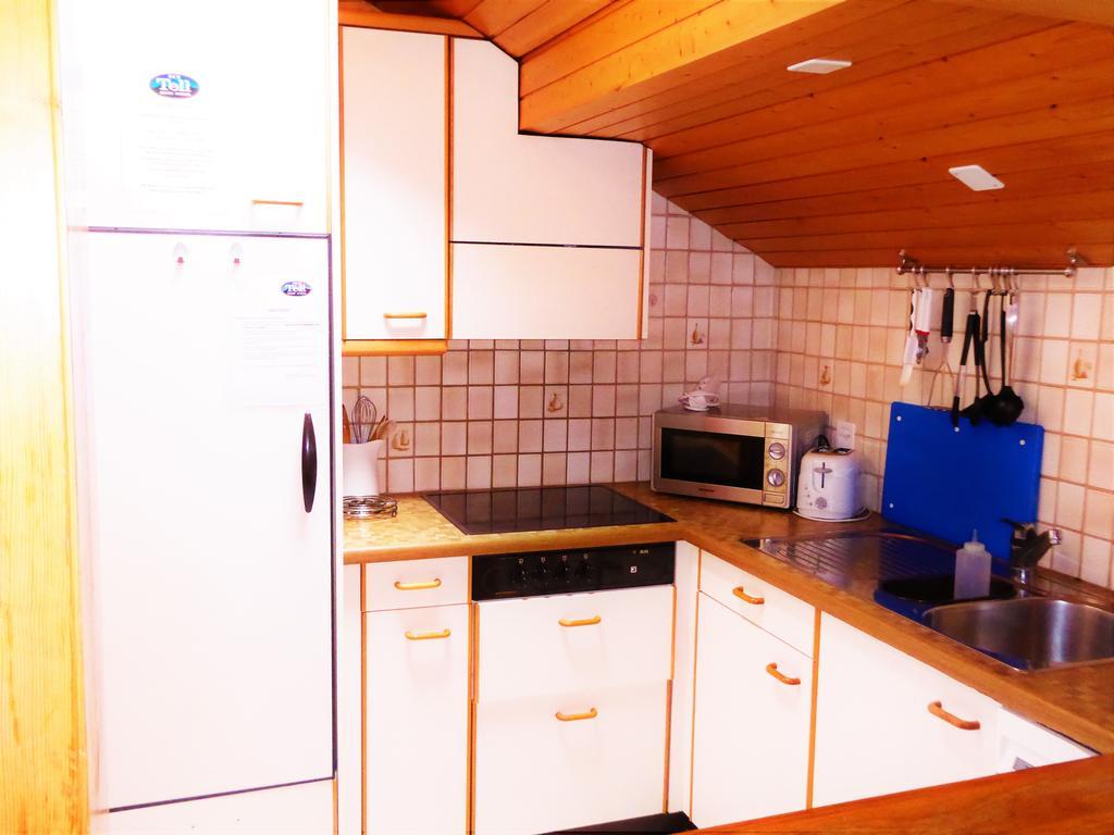 Hotel Tell And Apartments Unterseen Εξωτερικό φωτογραφία
